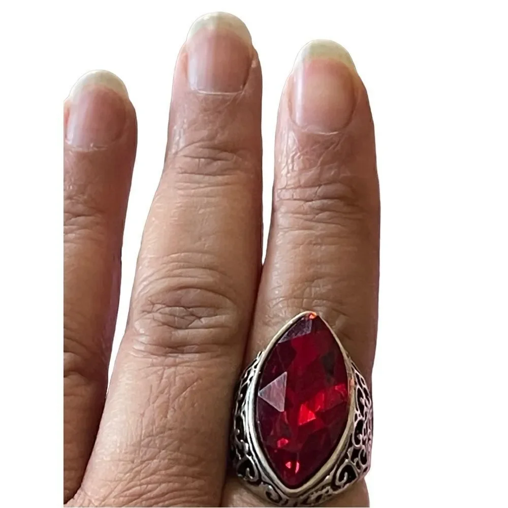 NWT silver tone red marquise scroll design US size 9